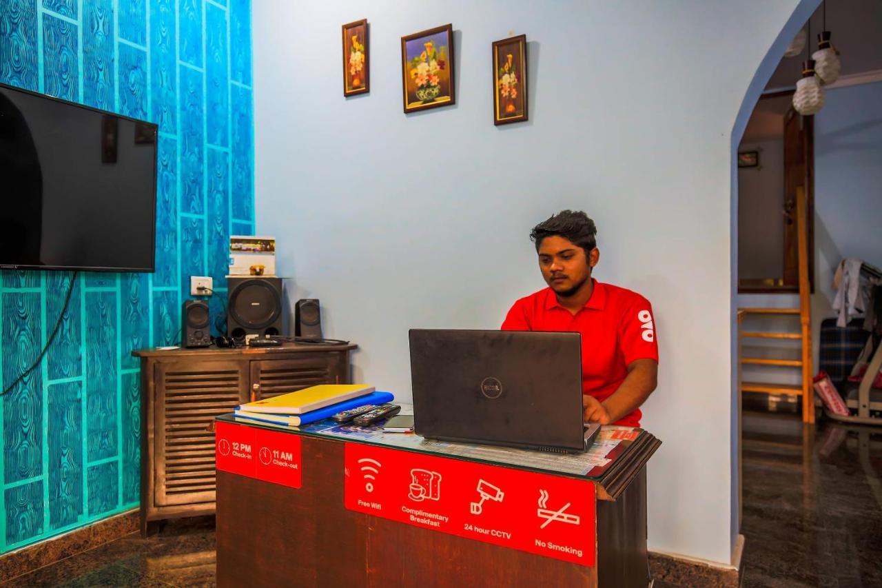מוריג'ים Oyo 15626 The Sovva Hotel מראה חיצוני תמונה