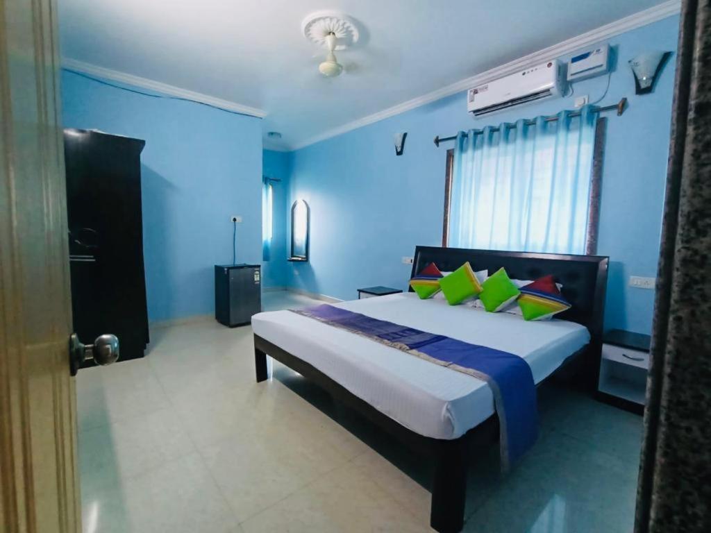 מוריג'ים Oyo 15626 The Sovva Hotel מראה חיצוני תמונה
